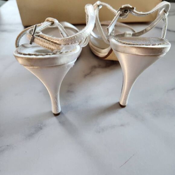 Michaelangelo womens size 8.5 Tessa white rhinestone sparkle open toe high heels - Picture 4 of 7